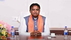 ନିରନ୍ତର କର୍ତ୍ତବ୍ୟରତ ମୁଖ୍ୟମନ୍ତ୍ରୀ , ବିନା ଛୁଟିରେ ୧୩ମାସ