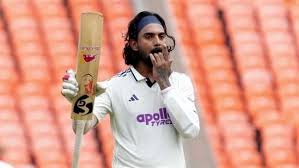 ରାହୁଲ ମାରିଲେ ଶତକ