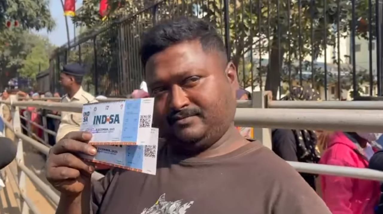 ଖୋଲିଲା କାଉଣ୍ଟର, ମିଳିଲା ଟିକେଟ୍