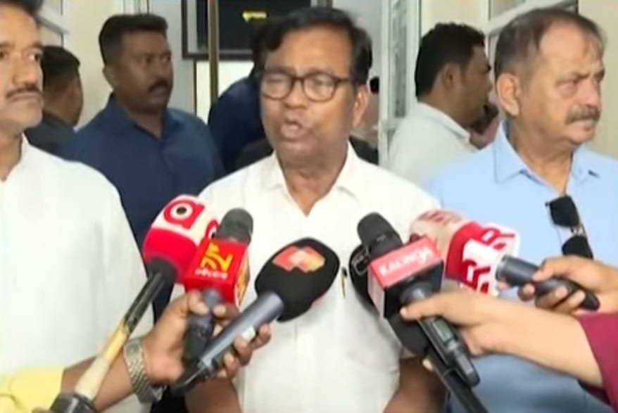 ୩ ବିଧାୟକଙ୍କ ସଭ୍ୟପଦ ରଦ୍ଦ ପାଇଁ ବାଚସ୍ପତିଙ୍କ ନିକଟରେ କଂଗ୍ରେସର ଆବେଦନ