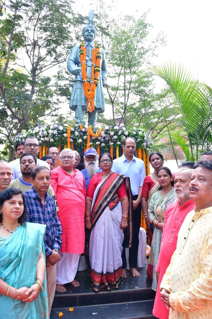 ନବଉତ୍କଳର ନିର୍ମାତା ମହାରାଜା କୃଷ୍ଣଚନ୍ଦ୍ର ଗଜପତିଙ୍କ ଜୟନ୍ତୀରେ ଶ୍ରଦ୍ଧାଞ୍ଜଳି