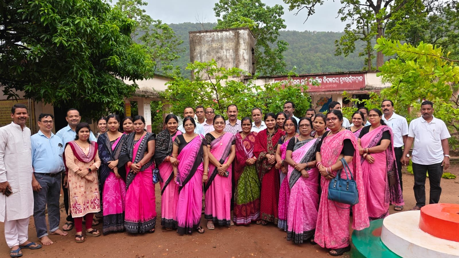 କ୍ଲଷ୍ଟରସ୍ତରୀୟ ଅବସରକାଳୀନ ସମ୍ବର୍ଦ୍ଧନା ସଭା