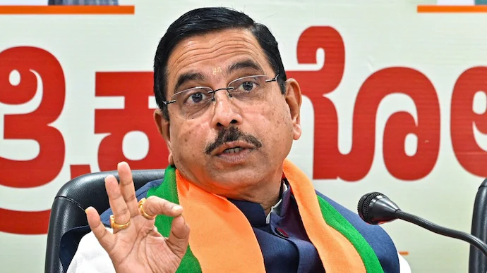 ପ୍ରହ୍ଲାଦ ଯୋଶୀଙ୍କୁ ଶିକ୍ଷା ମନ୍ତ୍ରାଳୟର ଅତିରିକ୍ତ ଦାୟିତ୍ୱ