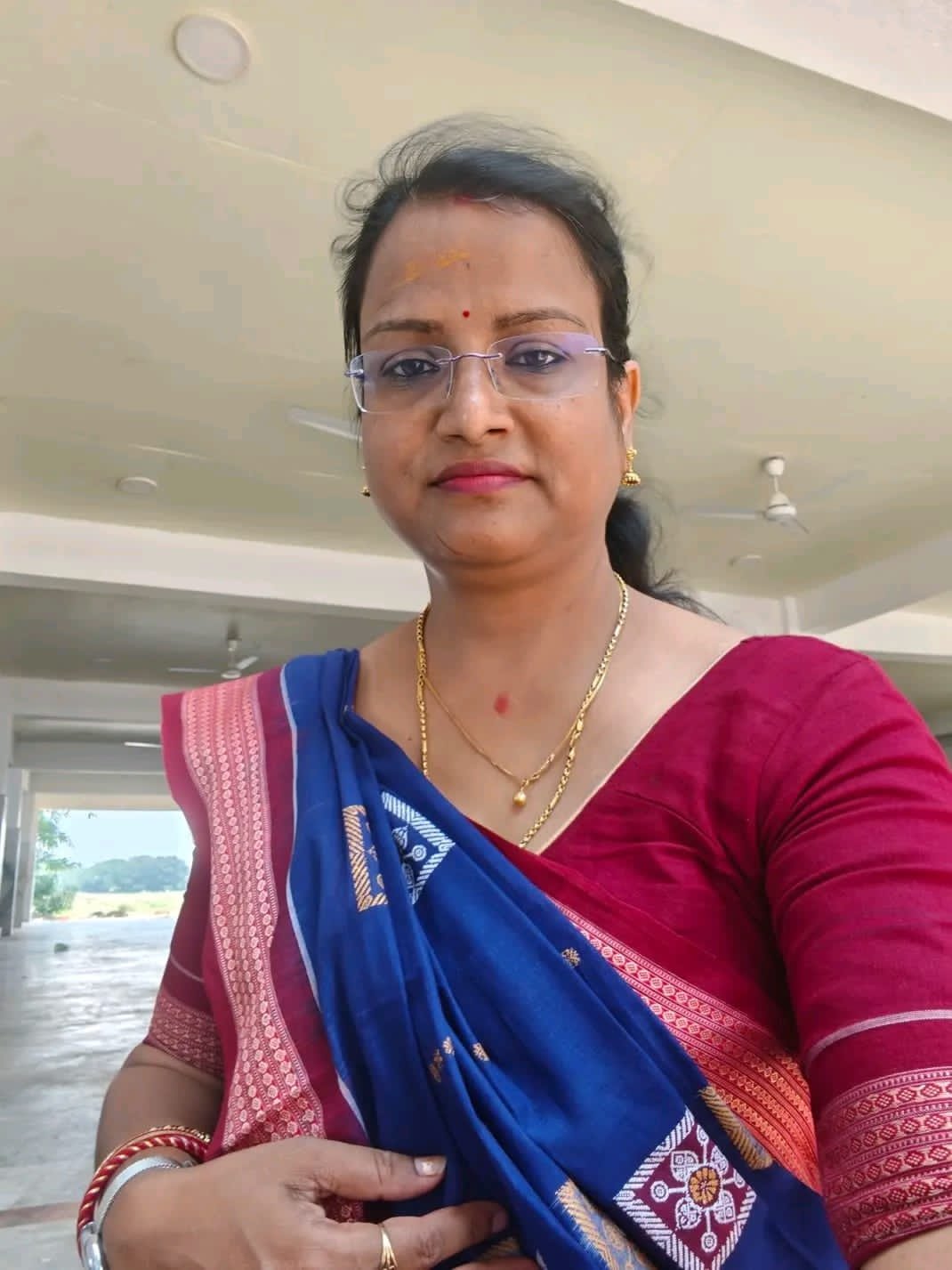 ଭିଜିଲାନ୍ସ ଜାଲରେ ମହିଳା ରାଜସ୍ବ ନିରୀକ୍ଷକ