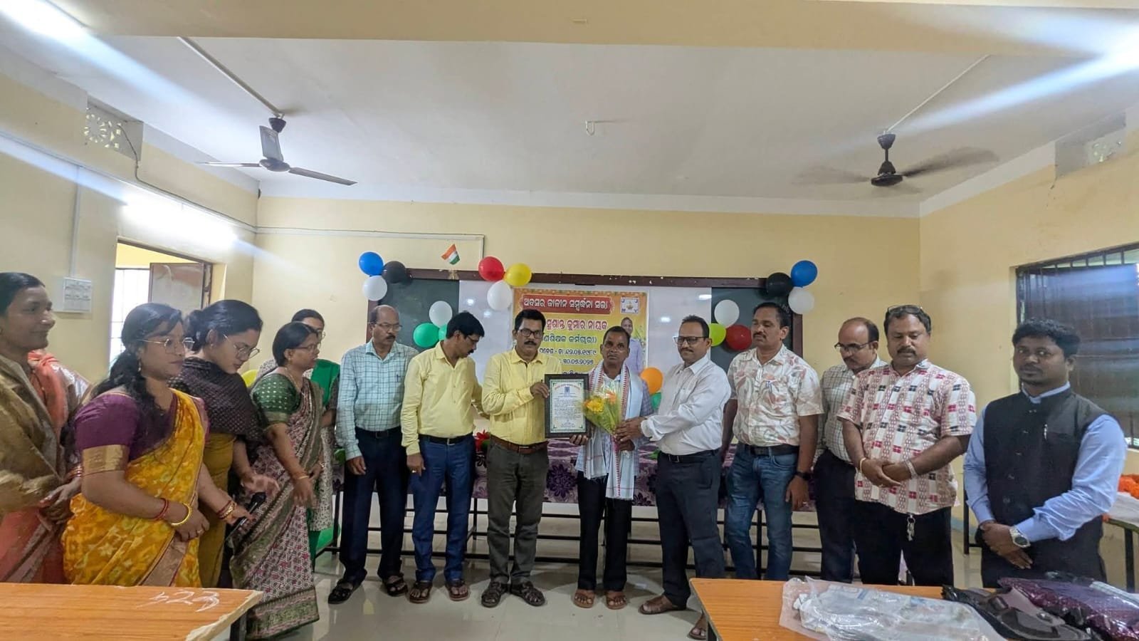 ଦୀର୍ଘ ୩୭ ବର୍ଷର ସେବା ପରେ ସୁଶାନ୍ତ କୁମାର ନାୟକଙ୍କୁ ଅବସରକାଳୀନ ସମ୍ବର୍ଦ୍ଧନା