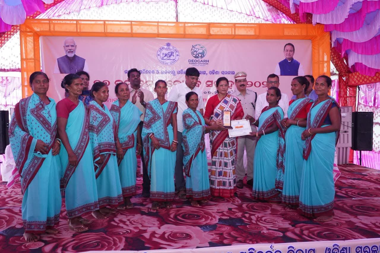 ୭୭ତମ ବନ ମହୋତ୍ସବ: ଚାରାରୋପଣ କଲେ ଉପମୁଖ୍ୟମନ୍ତୀ