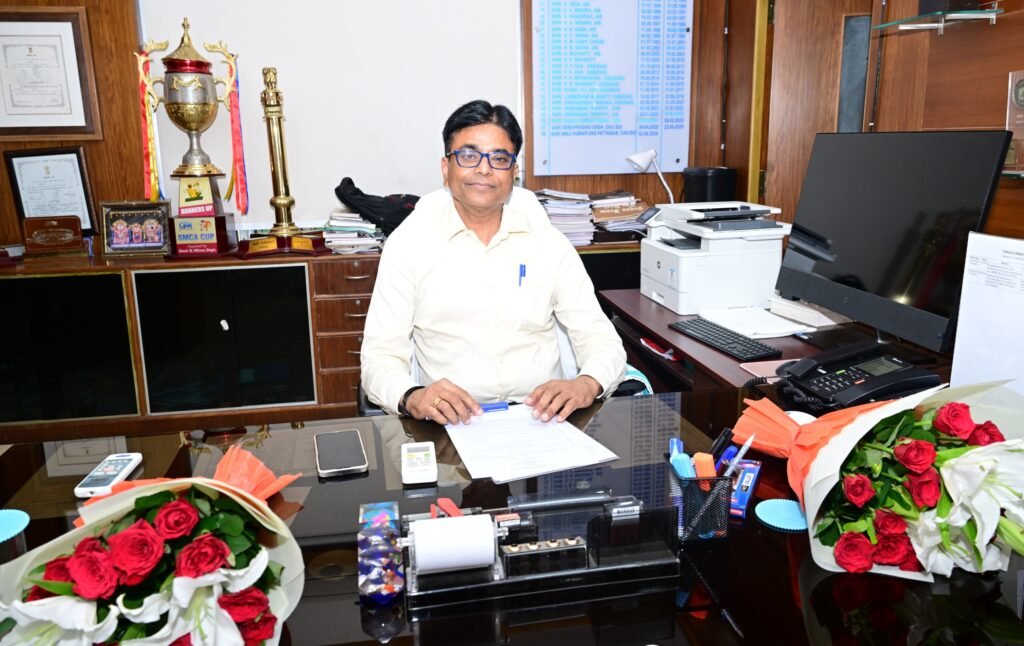 ସୂଚନା ଓ ଲୋକସମ୍ପର୍କ ବିଭାଗର ନିର୍ଦେଶକ ଦାୟିତ୍ବ ନେଲେ ସଞ୍ଜୟ ବିଶ୍ବାଳ