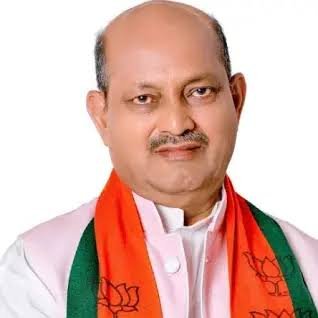 ବାଜପେୟୀଙ୍କୁ ଶ୍ରଦ୍ଧାଞ୍ଜଳି ଦେଲେ ରାଜ୍ୟ ବିଜେପି ସଭାପତି