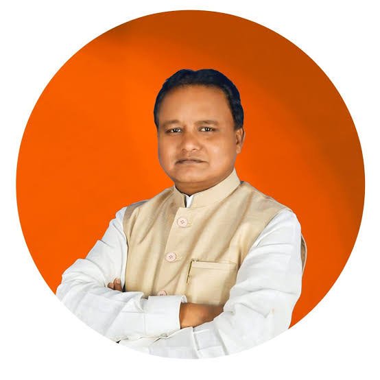 ମୁଖ୍ୟମନ୍ତ୍ରୀଙ୍କ କାର୍ୟ୍ୟାଳୟରେ ଗଣଶିକ୍ଷା ଓ ଉଚ୍ଚଶିକ୍ଷା ମନ୍ତ୍ରୀ