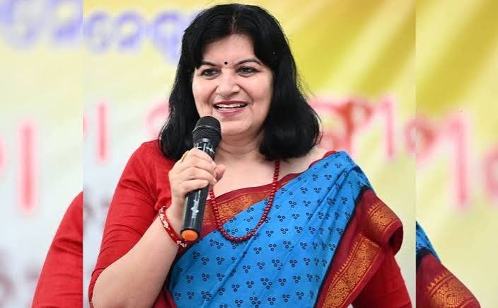 ସାତ ବର୍ଷର ରିପୋର୍ଟ କାର୍ଡ ଦେଲେ ଅପରାଜିତା