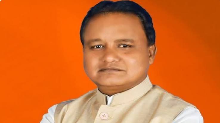 ବନ୍ୟାଞ୍ଚଳ ପରିଦର୍ଶନ କଲେ ମୁଖ୍ୟମନ୍ତ୍ରୀ