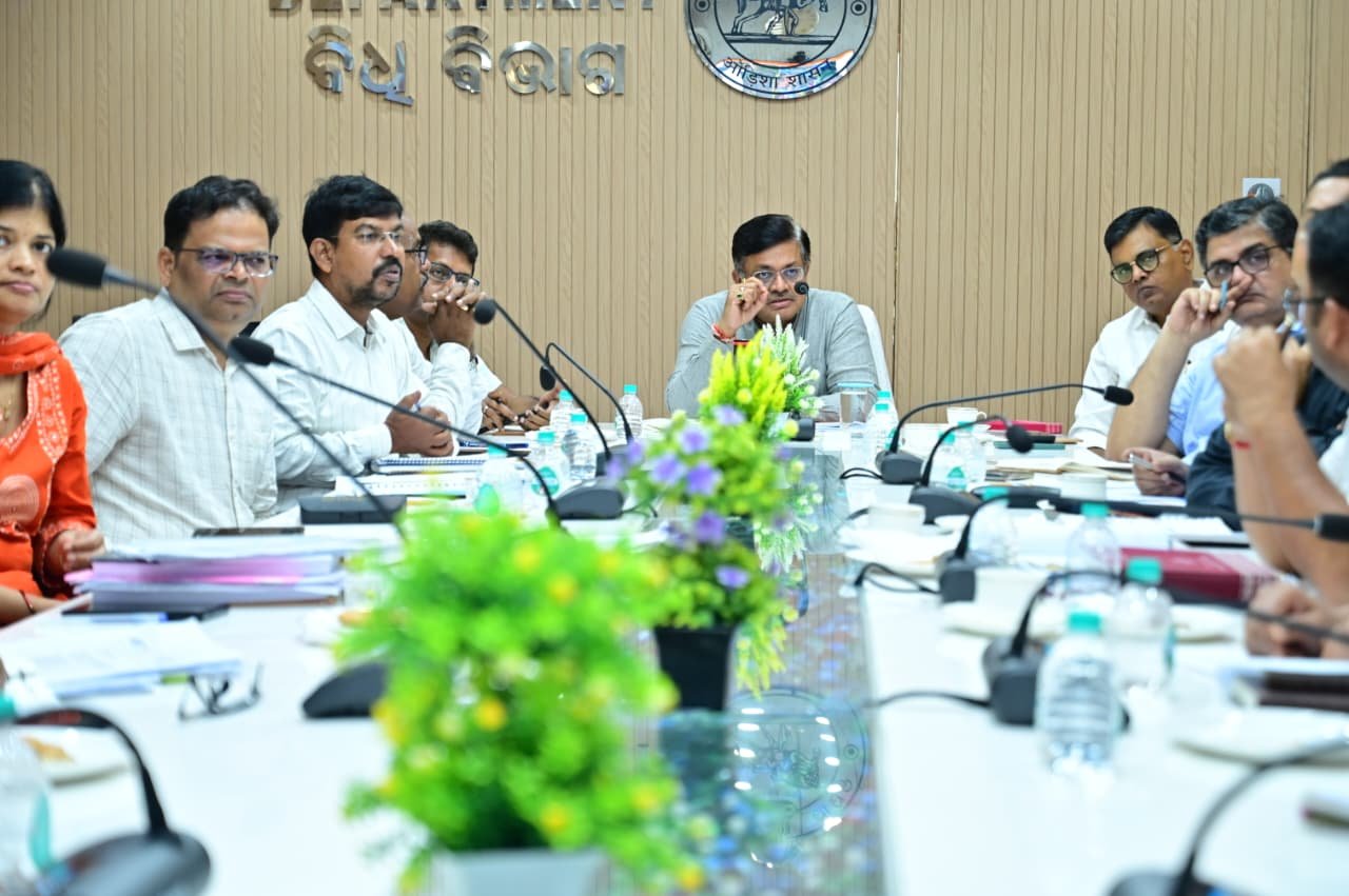 ରଘୁନାଥପୁର-ତ୍ରିଶୁଳିଆ ଏବଂ ଷ୍ଟୁଡ଼ିଓ ଛକ-ନୂଆଗାଁରେ ହେବ  ଏଲିଭେଟେଡ୍‌ ରାସ୍ତା