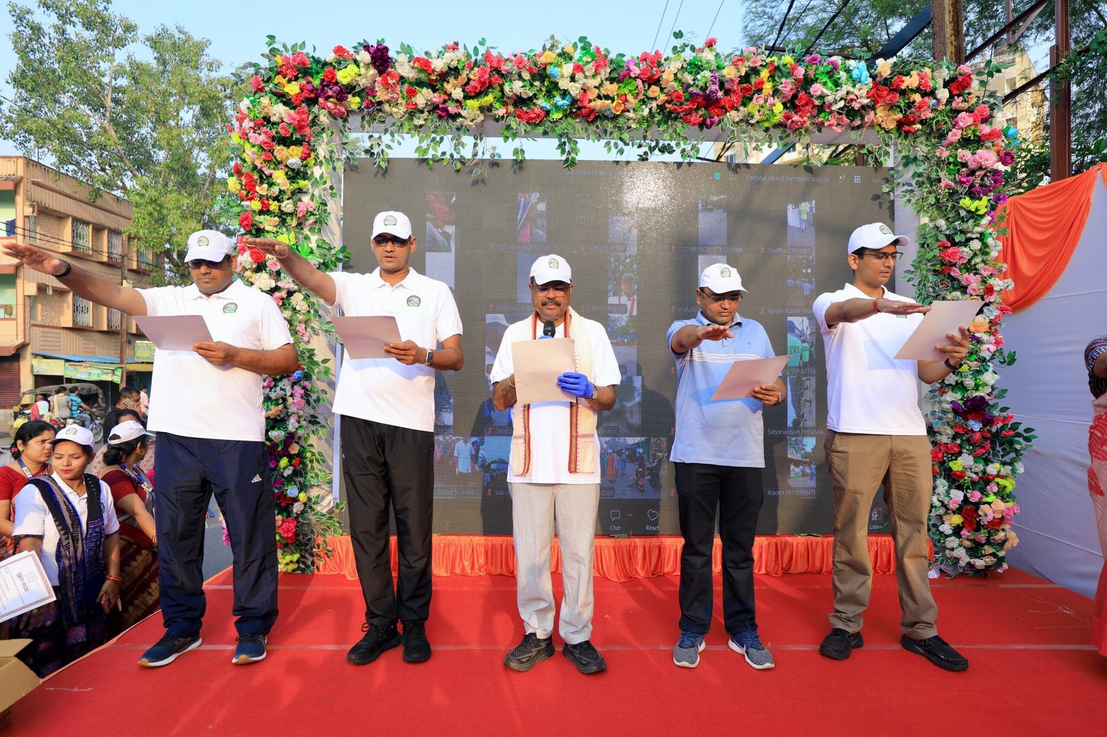 ସ୍ୱଚ୍ଛତାକୁ ଦୈନନ୍ଦିନ ଅଭ୍ୟାସରେ ପରିଣତ କରିବା – ଧର୍ମେନ୍ଦ୍ର