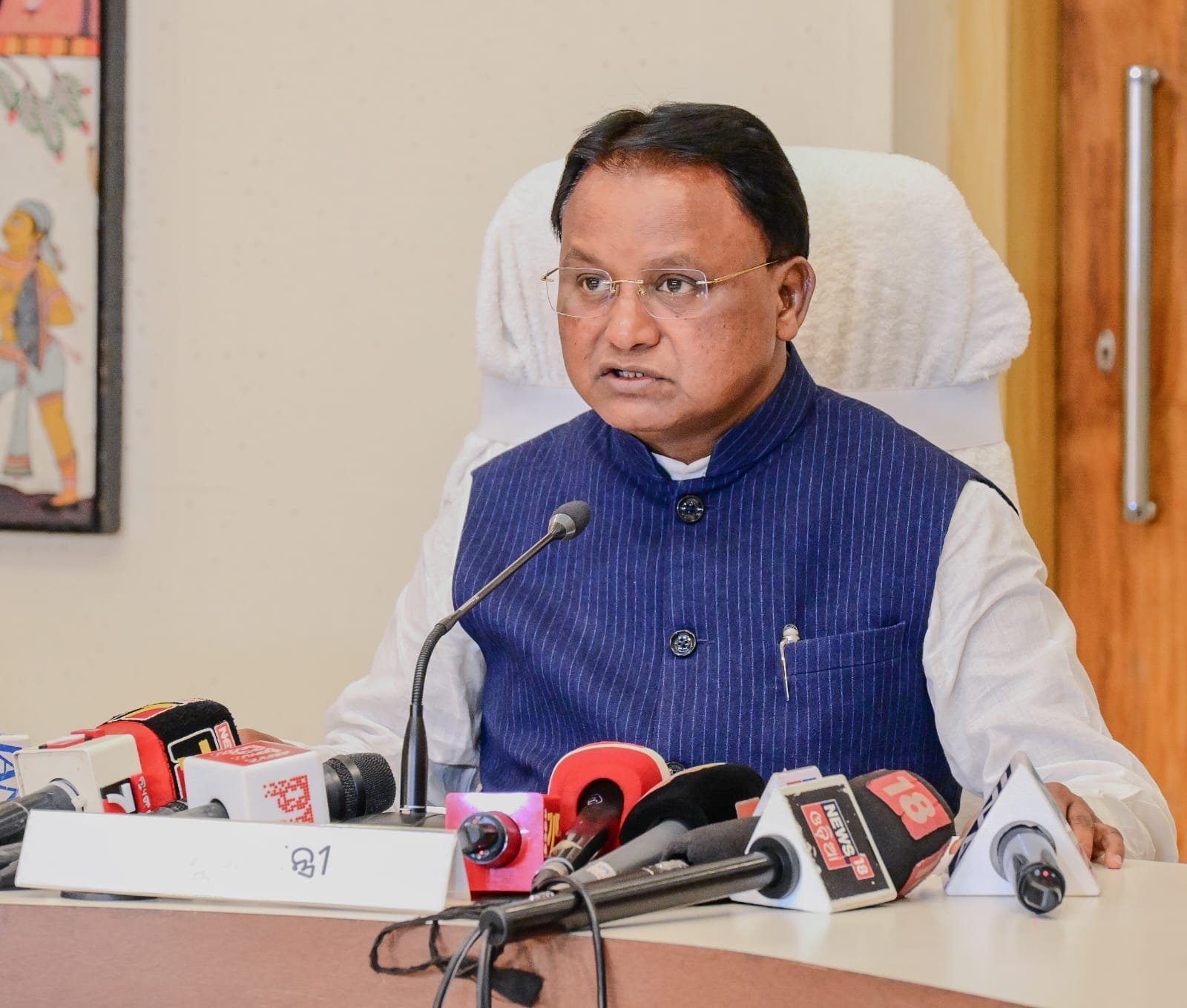 ମୋହନଙ୍କ ବଡ଼ ନିଷ୍ପତ୍ତି : ବର୍ଷା ଜଳ ନିଷ୍କାସନ ପାଇଁ ୫ ଶହ କୋଟି