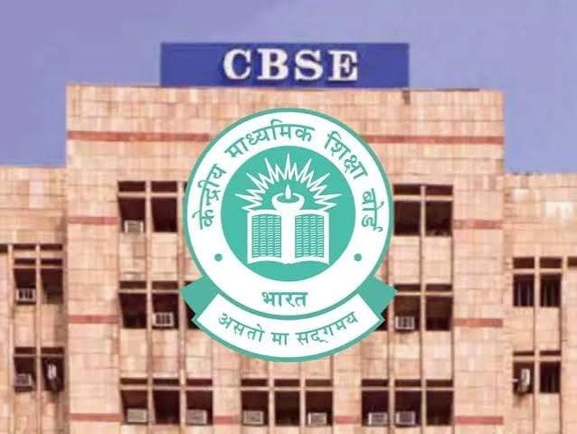 CBSE ଜାରି କଲା ନୂଆ ସର୍କୁଲାର : ଏବେ ୧୦ମ ଶ୍ରେଣୀରେ ପଢ଼ା ଯିବନି ‘Environmental Education’